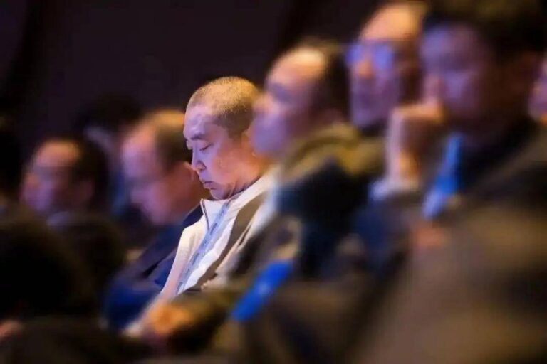 今天外汇市场动荡不安，理财者该如何应对？